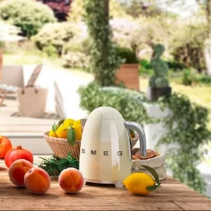 Smeg Wasserkocher 1,7 L 50’s Style Creme 9